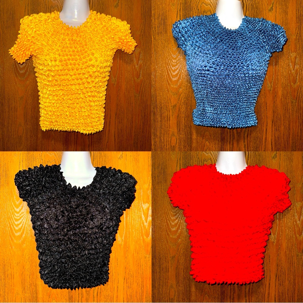 Lot of 4 Women’s Puffy-Popcorn Stretchy short sleeved tops yellow black red blue